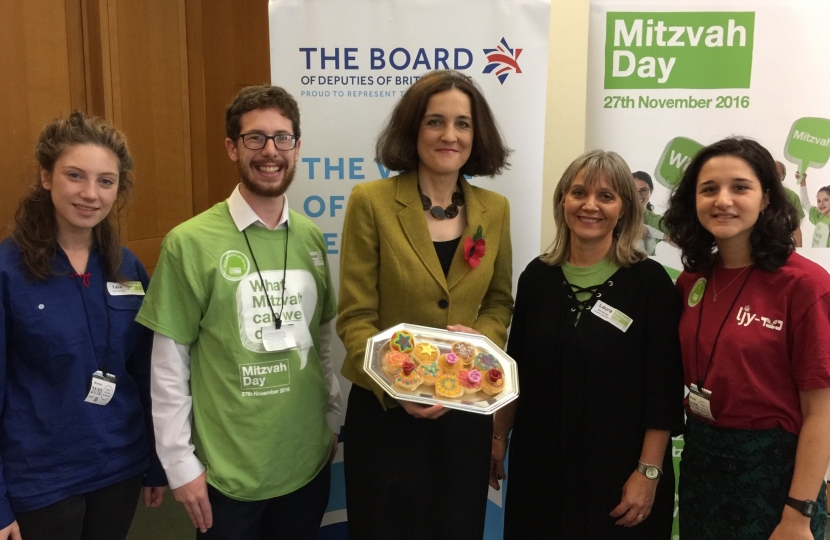 Theresa Villiers at Mitzvah Day event