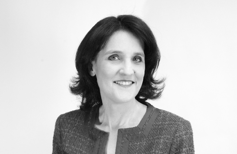 Headshot of Theresa Villiers by Guy Lucas