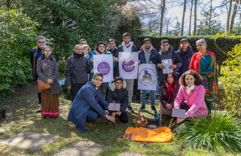 Theresa Villiers plants trees for the Platinum Jubilee with HSS UK