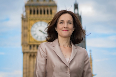 Theresa Villiers portrait photo