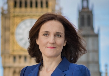 Theresa Villiers MP portrait photo